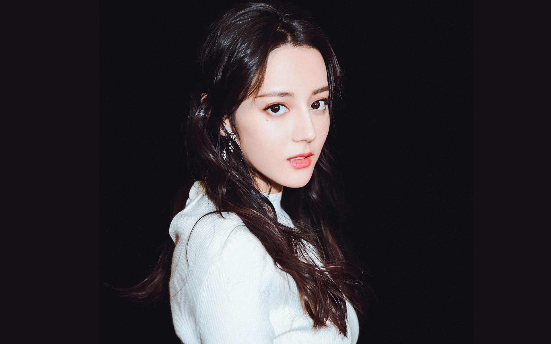 中国足球国家队推动多元文化理解与融合训练,基于文化视角的中国足球发展困境与出路